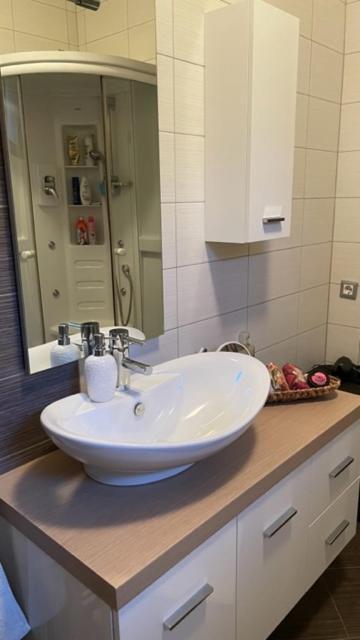 Apartment Marina Rijeka Dış mekan fotoğraf
